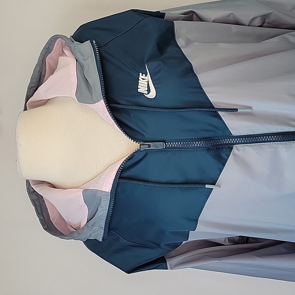 Nike Hooded Windrunner Windbreaker Green Size Medium - Picture 4 of 14